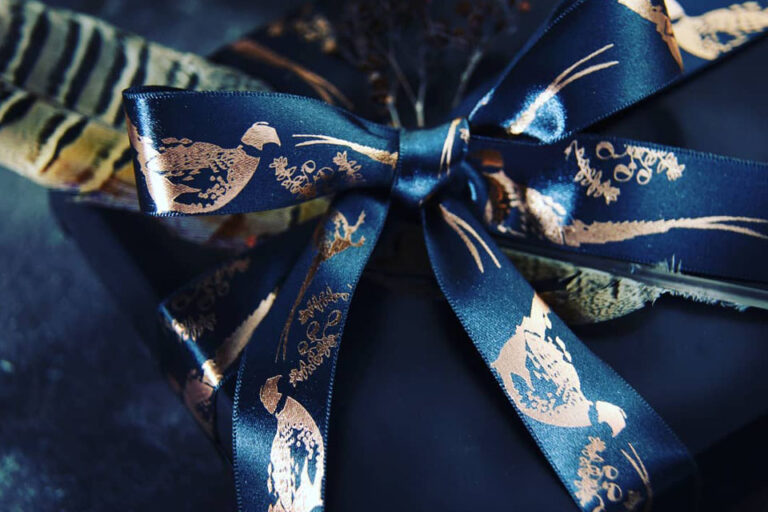 how to tie ribbon bow