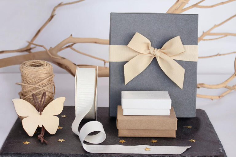 Make Ribbon Flowers: A Step-by-Step Ribbon Flower Tutorial