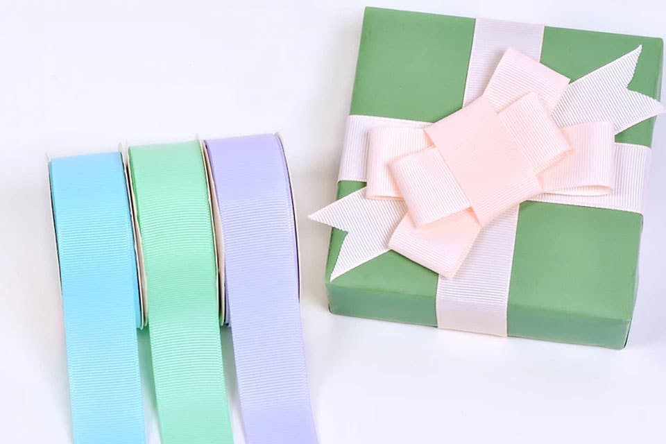 Wholesale Custom Ribbon: Custom Specs, Samples, and RFQ Checks 1 Custom ribbon sample used for OEM program planning and approval